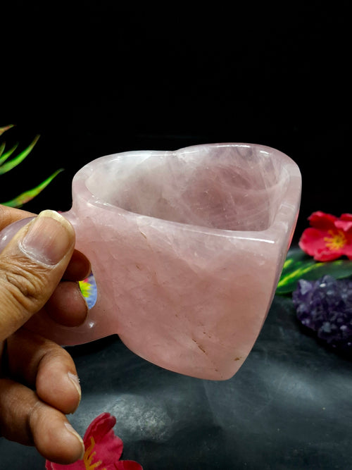 Rose Quartz Heart-Shaped Cup: Symbol of Love, Serenity, and Elegant Home Décor