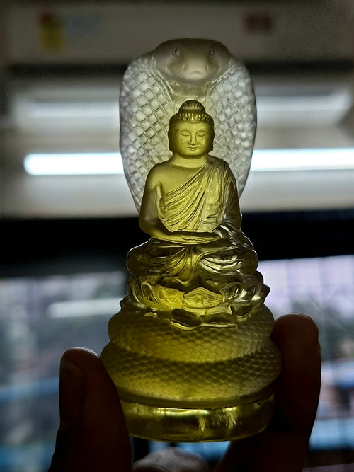 Citrine Lord Buddha Protected by Serpent Carving – A Masterpiece of Protection, Abundance, and Spiritual Strength | Reiki/Chakra/Healing/Energy | Home Decor