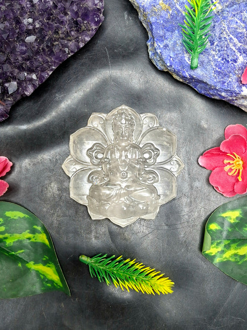 Guanyin Bodhisattva Carving on Lotus in Clear Quartz – A Symbol of Compassion, Clarity, and Spiritual Protection