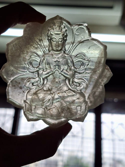 Guanyin Bodhisattva Carving on Lotus in Natural Citrine Stone – 102 gms, 3 Inches Long Spiritual Talisman for Calm Mind, Corporate Growth and Financial Protection