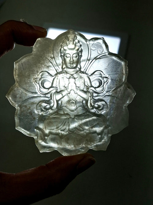 Guanyin Bodhisattva Carving on Lotus in Natural Citrine Stone – 102 gms, 3 Inches Long Spiritual Talisman for Calm Mind, Corporate Growth and Financial Protection
