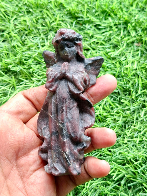 Garnet Winged Angel Carving – A Symbol of Strength, Prayer, and Divine Love | Weight 141 gm