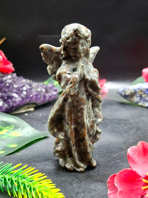 Yooperlite Winged Angel Carving – Hand-Carved Angel with Folded Hands for Prayer, Positive Energy, Home & Office Décor, 110 gms, 4 Inches