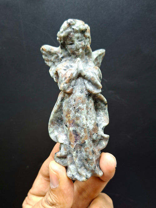 Yooperlite Winged Angel Carving – Hand-Carved Angel with Folded Hands for Prayer, Positive Energy, Home & Office Décor, 110 gms, 4 Inches