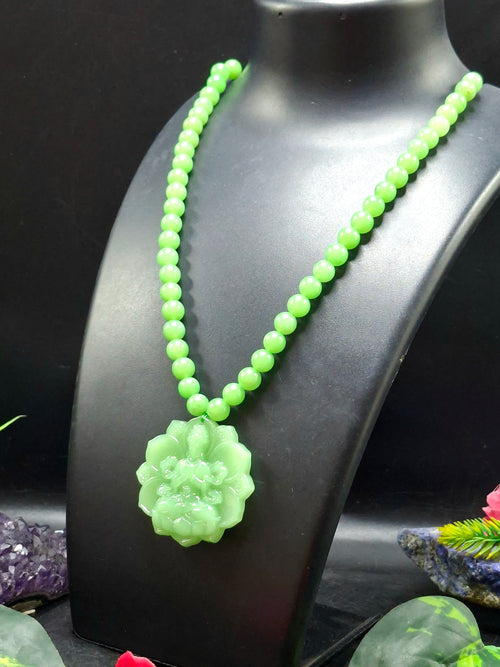 Green Aventurine 8 mm Beaded Mala with Exquisite Hand-Carved Guan Yin Bodhisattva Jade Pendant for Daily Wear, Elegant Style, Mental Peace, Healing Energy, and Meaningful Gifting | Gemstone Mala | Birthday Gift | ONE PIECE ONLY