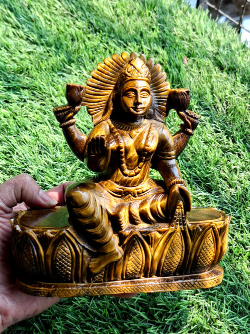 Goddess Lakshmi Carving in Tiger Eye Gemstone: A Symbol of Prosperity, Positivity, and Divine Energy | Divine Prosperity | Crystal carvings for home decor - Shwasam