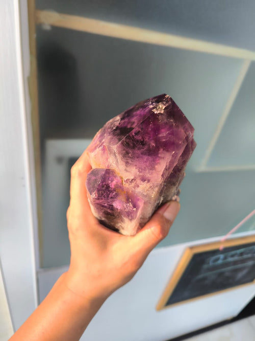 Natural Amethyst Point: Enhancing Home Decor, Crystal Healing and Spiritual Aura | Gemstone Point
