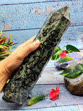 Large 6-face Kambaba Jasper point/wand/tower -handmade carvings - energy/chakra/reiki - 12 in (30 cms) height and 2.29 kg (5.04 lb)