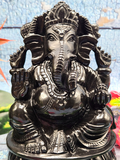 Elegant Handmade Ganesh Carving in Black Agate Stone - Embrace Strength and Protection - 6 inches and 1.89 kgs (4.16 lb)