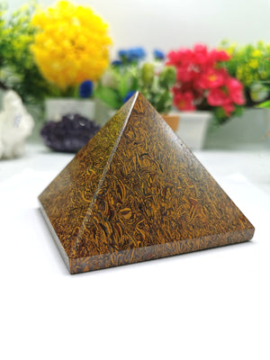 Mariam Jasper Pyramid - natural stone - Energy/Reiki/Crystal Healing - 3.5 inches (8.75 cms) length and 650 gms - Shwasam