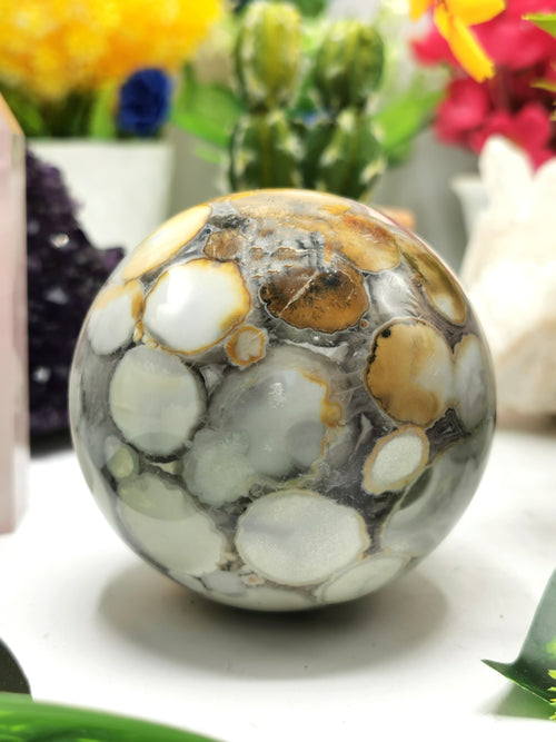 Natural Leopard Jasper Stone sphere / ball - Energy / Reiki / Crystal Healing - 3 inches (7.5 cms) diameter and 610 gms (1.34 lb) - Shwasam