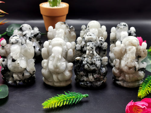 Moonstone Ganesh statue carving - Lord Ganesha Idol | Figurine in Crystals and Gemstones - 165 gms | ONE PEICE ONLY