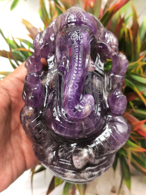 Ganesh Statue in Amethyst Handmade Carving | Lord Ganesha Idol | Figurine in Crystals/Gemstone Gift a Ganesha