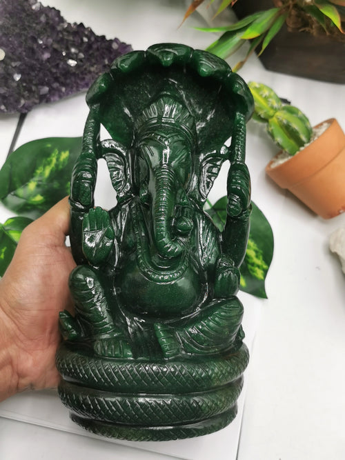 Green Aventurine Handmade Carving of Ganesh - Lord Ganesha Idol | Sculpture | Murti in Crystals and Gemstones - Reiki/Chakra/Healing - 9 inches and 2.33 kg (5.13 lb)