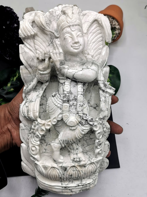 Howlite Majestic Handmade Carving of Krishna - Lord Krishna Idol | Sculpture | Murti in Crystals and Gemstones - Reiki/Chakra/Healing - 9.5 inches and 2.24 kg (4.93 lb)