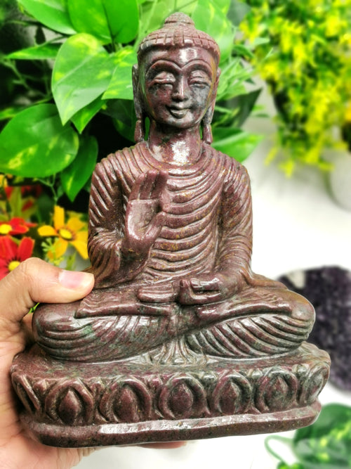 Ruby Kyanite Buddha - handmade carving of serene and meditating Lord Buddha - crystal/reiki/healing - 8 inches and 3.05 kg (6.71 lb)