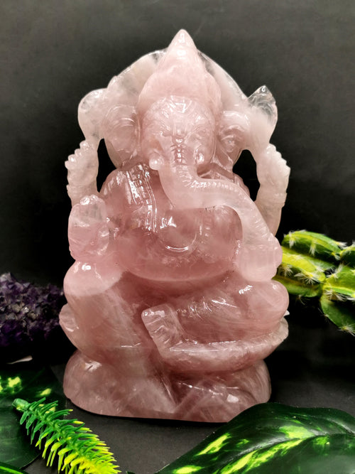 Ganesh carving in natural Rose Quartz from Kekri, India