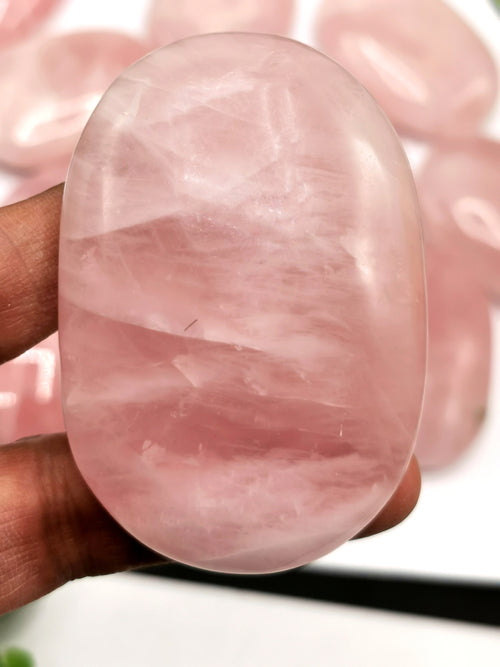 Rose Quartz palmstones - ONE PIECE - crystal/chakra/reiki/healing - 80 gms weight