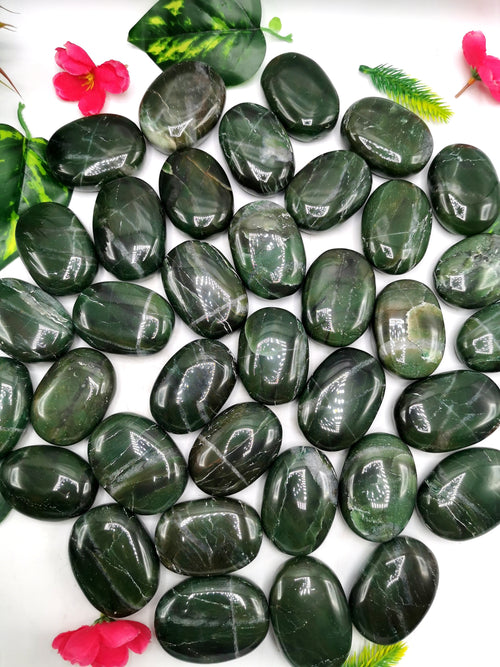 Columbian Jade palmstones - ONE PIECE - crystal/chakra/reiki/healing - 85 gms weight