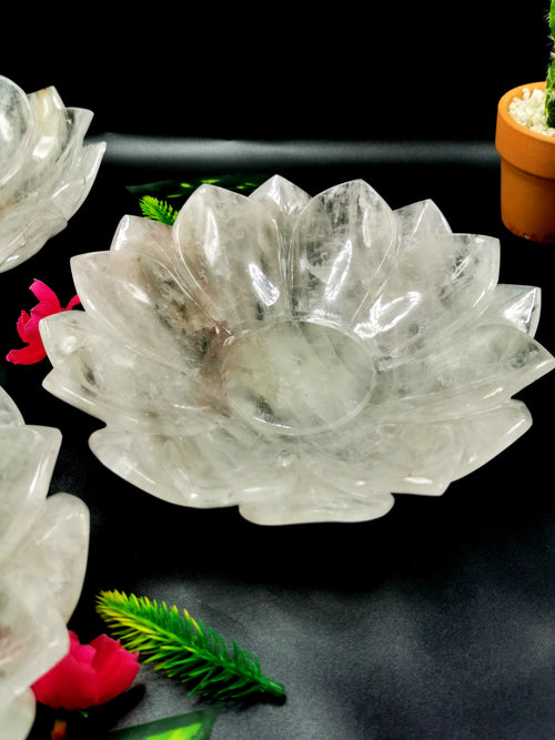 Lotus Bowl hand carved in White Quartz - 7 inches diameter and 600 gms (1.32 lb) - ONE BOWL ONLY