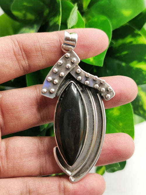 Gorgeous Black Onyx Pendant in 925 silver sterling | gifts for her | gifts for girlfriend | gifts for mom - Shwasam