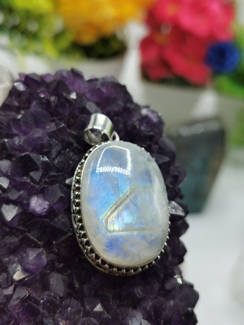 Rainbow Moonstone Pendant made in 925 Sterling Silver - Genuine blue flash moonstone stone pendant | Christmas gift | Mothers Day | Anniversary Gift | Birthday Gift - Shwasam