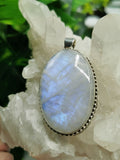 Rainbow Moonstone Pendant made in 925 sterling silver | gemstone jewelry | crystal jewelry | quartz - Shwasam