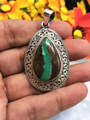 Amazing Chrysoprase pendant in 925 Sterling Silver | Christmas gift | Mothers Day | Anniversary Gift | Birthday Gift - Shwasam