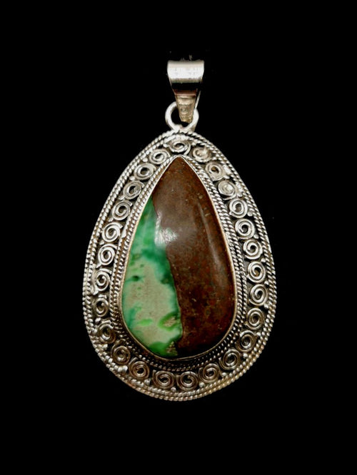 Silver Pendant with genuine Chrysoprase stone | gifts for her | gifts for girlfriend | gifts for mom daughter sister - Shwasam