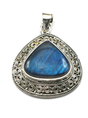 925 Silver Pendant with high quality Labradorite stone | gemstone jewelry | crystal jewelry | quartz jewelry - Shwasam