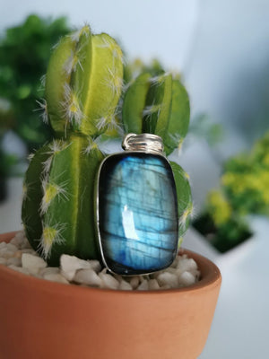 Labradorite stone rectangular shaped pendant made in 925 sterling silver | gifts for her | gifts for girlfriend | gifts for mom - Shwasam