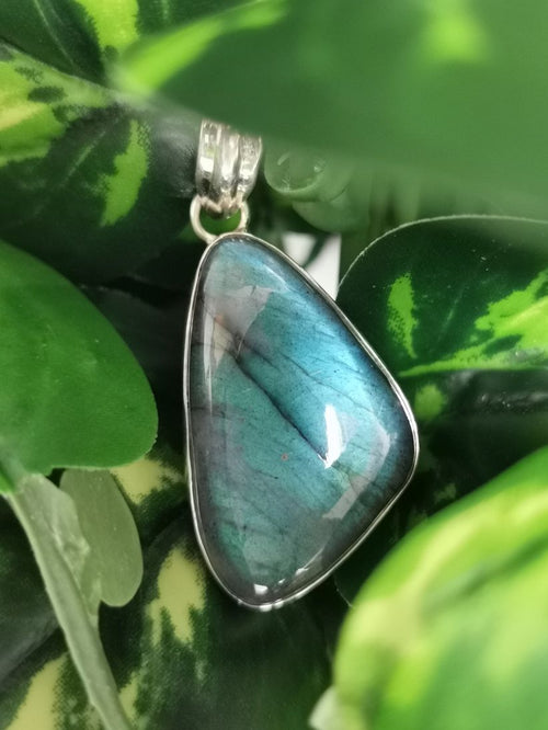 Labradorite stone triangular shaped pendant made in 925 sterling silver | Mothers Day | Anniversary Gift | Birthday Gift - Shwasam