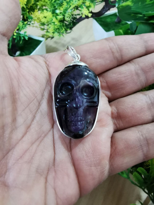 Amethyst stone skull shaped pendant made in 925 sterling silver  | gemstone jewelry | crystal jewelry | quartz - Shwasam