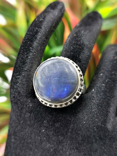 Simple and elegant labradorite ring in 925 sterling silver - size 8 | gifts for her | gifts for girlfriend | gifts for mom daughter sister | finger ring - Shwasam