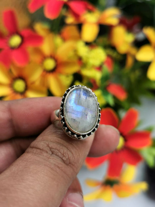 Elegant Rainbow Moonstone ring in 925 sterling silver - size 6 | gemstone jewelry | crystal jewelry | quartz jewelry | finger ring - Shwasam