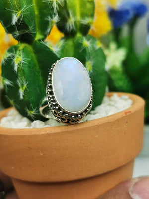 Elegant Rainbow Moonstone ring in 925 sterling silver - size 7 | gemstone jewelry | crystal jewelry | quartz jewelry | finger ring - Shwasam