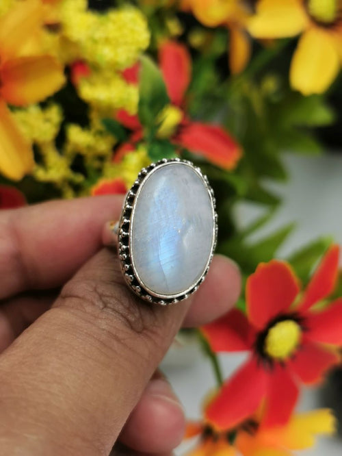 Elegant Rainbow Moonstone ring in 925 sterling silver - size 7 | gemstone jewelry | crystal jewelry | quartz jewelry | finger ring - Shwasam