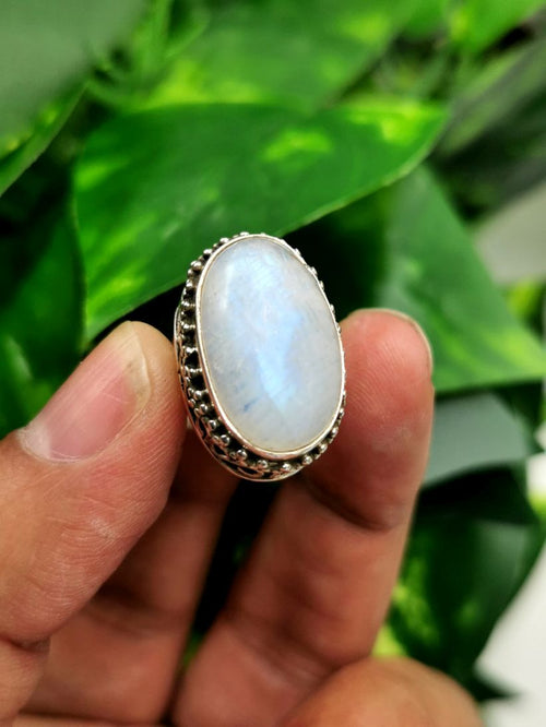 Elegant Rainbow Moonstone ring in 925 sterling silver - size 7 | gemstone jewelry | crystal jewelry | quartz jewelry | finger ring - Shwasam