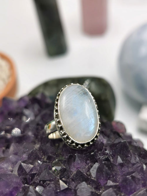 Elegant Rainbow Moonstone ring in 925 sterling silver - size 7 | gemstone jewelry | crystal jewelry | quartz jewelry | finger ring - Shwasam