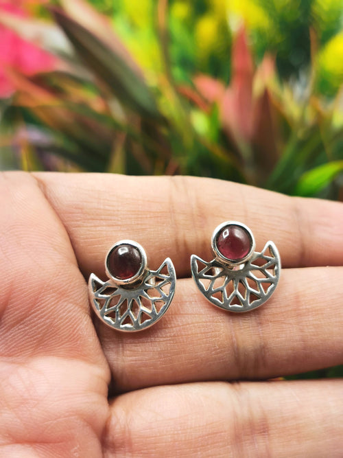 Beautiful and elegant garnet earrings in 925 Sterling Silver - gemstone/crystal jewelry | Mother's Day/Birthday/Anniversary gift