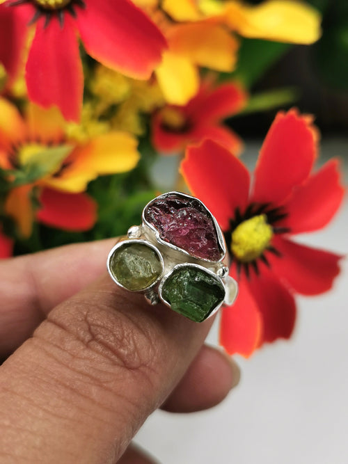 Elegant and beautiful tourmaline ring in 925 sterling silver - size 8 - gemstone/crystal jewelry | Mother's Day gift | Engagement Finger Ring