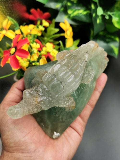 Natural Green Fluorite crocodile carving, handmade used as spirit animal in crystal healing - Shwasam