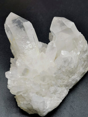 Clear Quartz or Spathik Cluster - Natural specimen of clear quartz used in Energy / Reiki / Crystal Healing - Shwasam