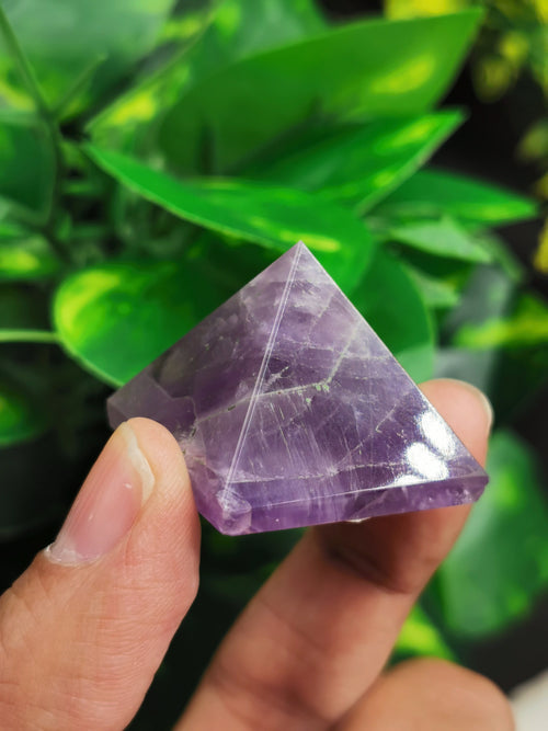 Amethyst Pyramid - Energy/Reiki/Crystal Healing , natural amethyst crystal - Shwasam