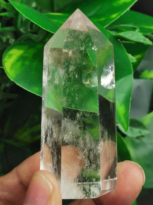 Clear Quartz or Spathik Point -Energy/Reiki/Crystal Healing, Crystal gemstones - Shwasam