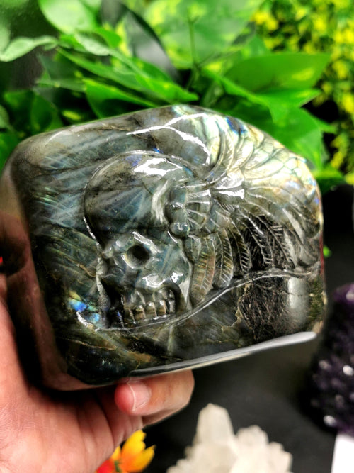Labradorite carving of skull - blue flash - Hand carved piece 1.23 kg - Shwasam