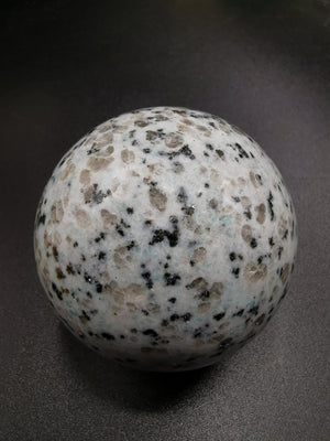 Dalmatian Jasper Sphere / ball - Crystal Healing - Shwasam