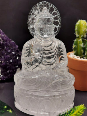Clear Quartz or Clear Crystal Buddha - handmade carving of meditating Lord Budha - 780 gms - Shwasam