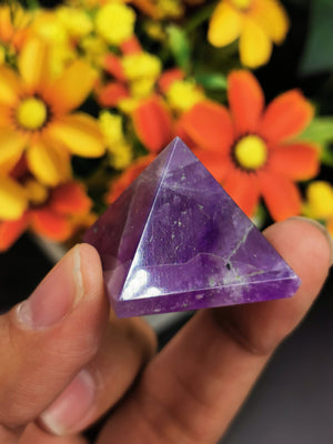 Amethyst Pyramid - Energy/Reiki/Crystal Healing , natural amethyst crystal - Shwasam