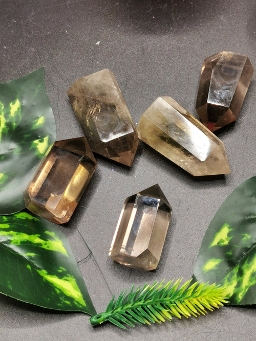 Smokey Quartz Point - crystal healing / chakra energizing quartz stone - 1 piece - Shwasam